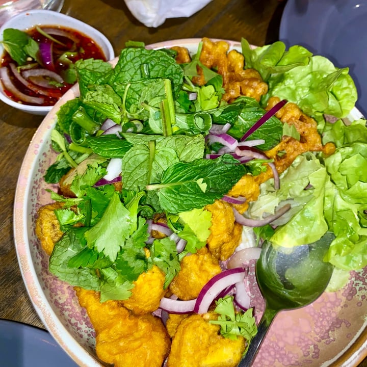photo of Little Turtle Thai Restaurant Jungle Salad shared by @blacklilyleaf on  16 May 2024 - review