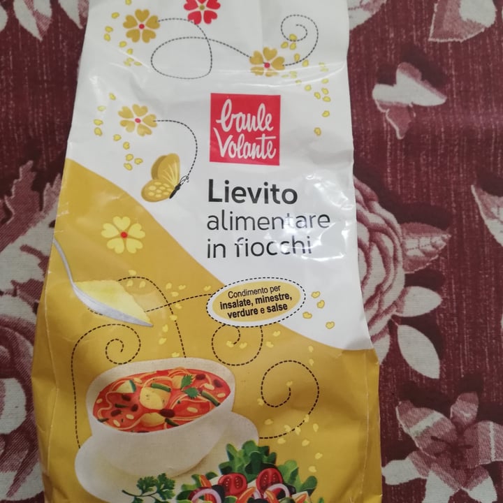 photo of Baule volante lievito alimentare in fiocchi shared by @snakegdg on  19 Sep 2023 - review