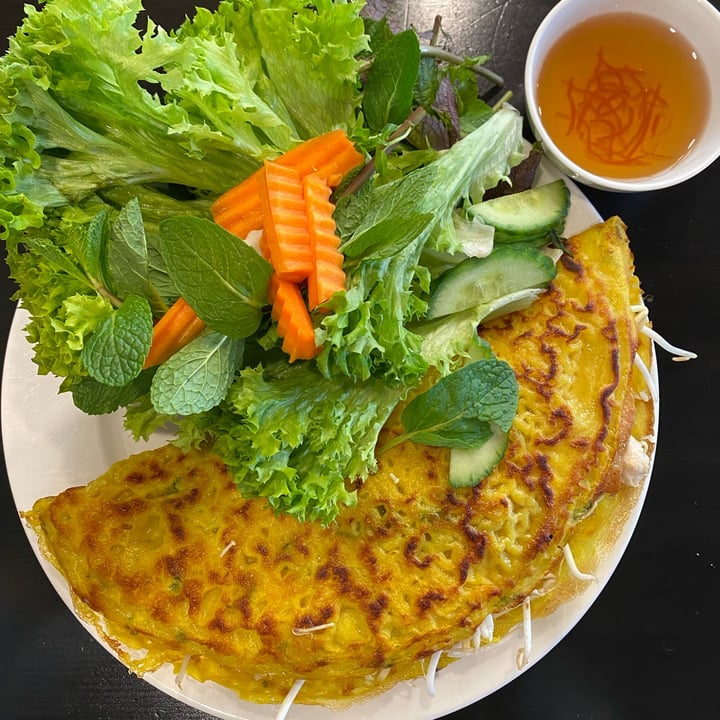 photo of King's Vegetarian Banh Xeo shared by @blacklilyleaf on  01 Oct 2023 - review