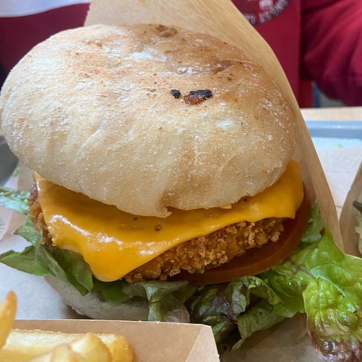photo of Khambú Hamburguesa urubamba shared by @simonaalbanese on  10 Apr 2025 - review