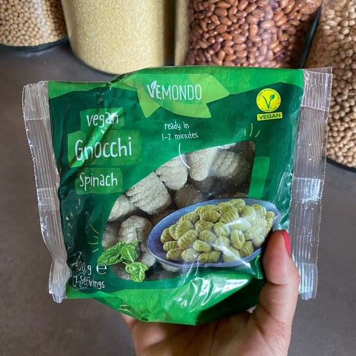 photo of Vemondo vegan gnocchi spinach shared by @glendaluise on  15 Apr 2024 - review