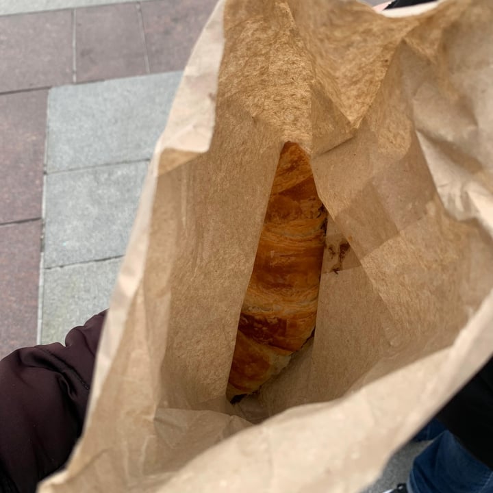photo of plänty SANDWICHES Schoko-croissant shared by @miriam27 on  31 Mar 2024 - review