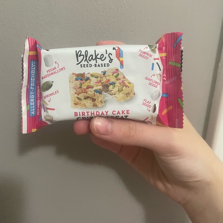 photo of Blake’s Seed-Based Birthday cake rice krispy treat shared by @srw4 on  29 Jun 2024 - review