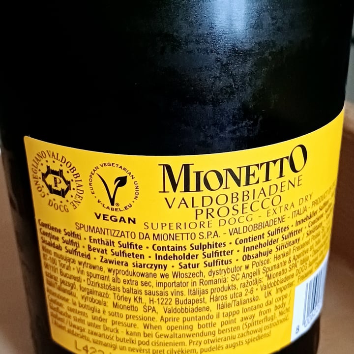 photo of Mionetto Valdobbiadene prosecco shared by @kate71 on  01 Jan 2024 - review