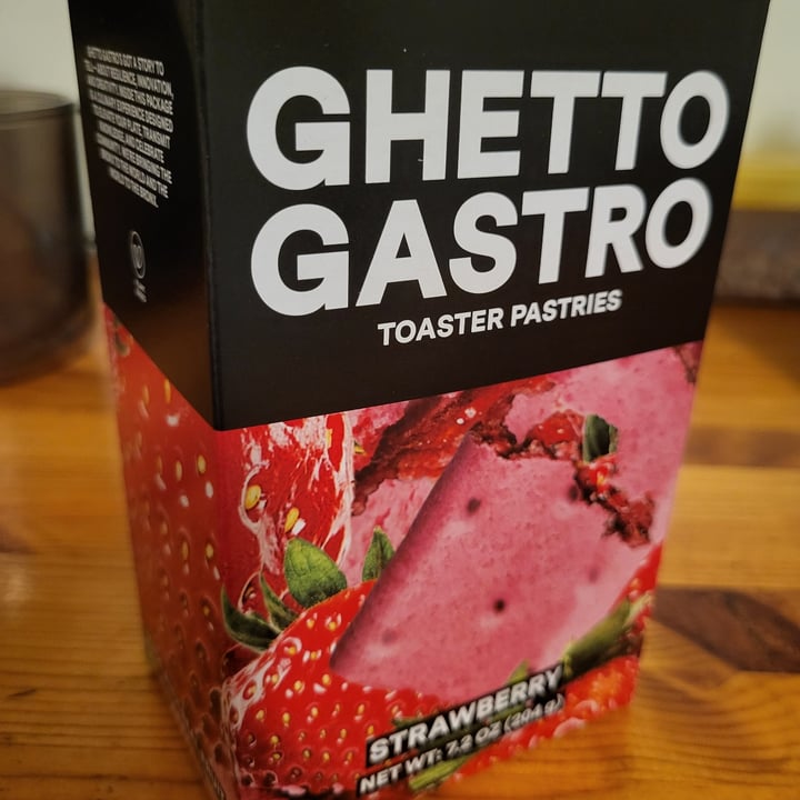 photo of Ghetto Gastro strawberry toaster pastries shared by @parasocialvegan on  03 Sep 2023 - review