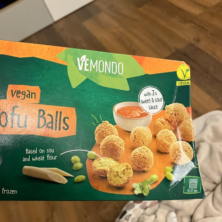 photo of Vemondo tofu balls shared by @julem on  28 Mar 2024 - review