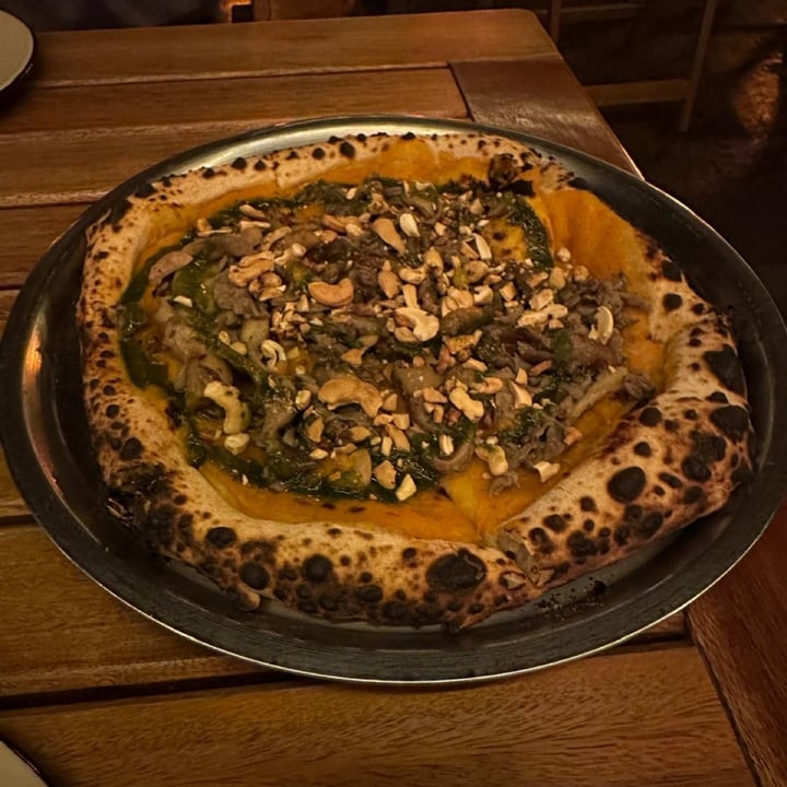 photo of Chuí Pizza con boniato y hongos shared by @sechague on  20 Apr 2024 - review