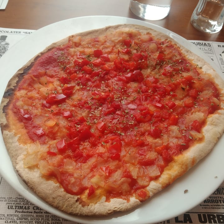 photo of Restaurant cafes & pizza Pizza veganizada shared by @marcbanzai on  21 Oct 2023 - review