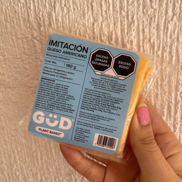 photo of GüD Imitación Queso Americano shared by @its-dafne-vitch on  17 May 2024 - review