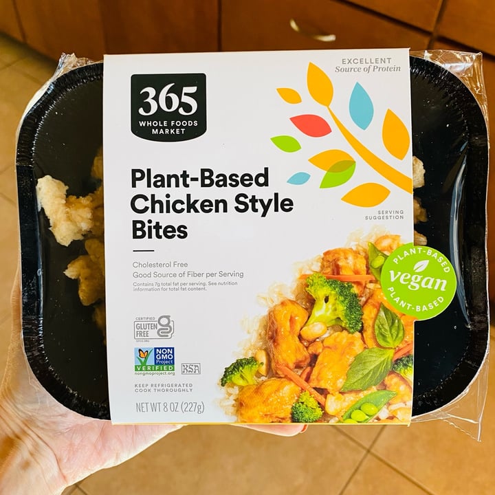 photo of 365 Whole Foods Market Plant-Based Chicken Style Bites shared by @beckyyy on  24 Aug 2023 - review