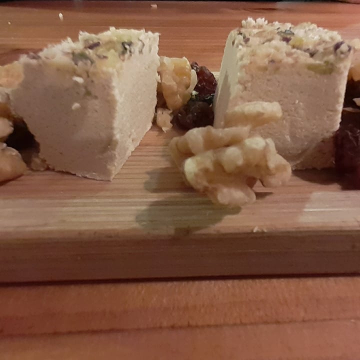 photo of La Hummuseria Halva shared by @queenmary on  30 Oct 2023 - review