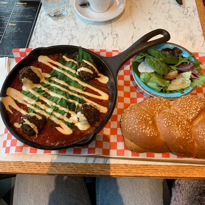 photo of Cafe Landwer Plant-Based Shakshuka shared by @sabrinarm on  13 Dec 2023 - review