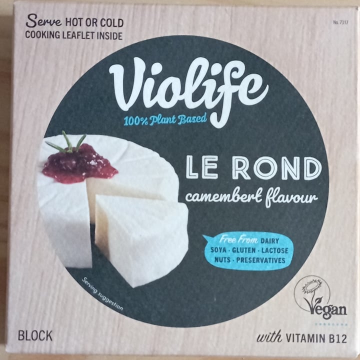 photo of Violife Le Rond Camembert flavour shared by @smartbat67 on  04 Jun 2024 - review