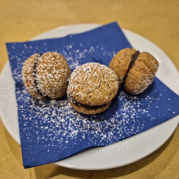 photo of Lo Fai Baci di dama shared by @pamy on  17 Mar 2025 - review