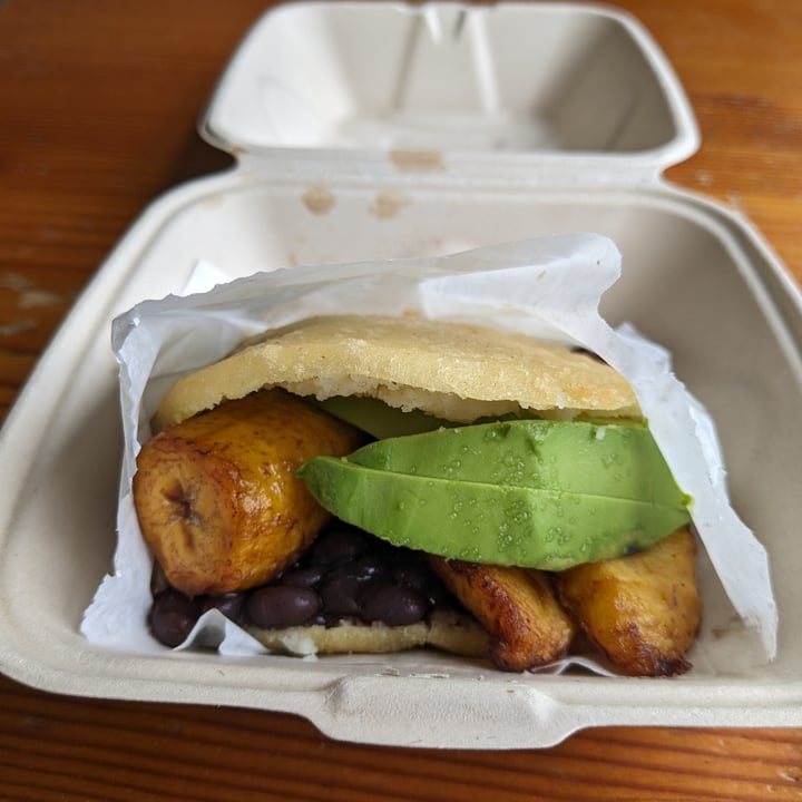 photo of La Arepa Pabellon Arepa shared by @klquam on  04 Apr 2024 - review