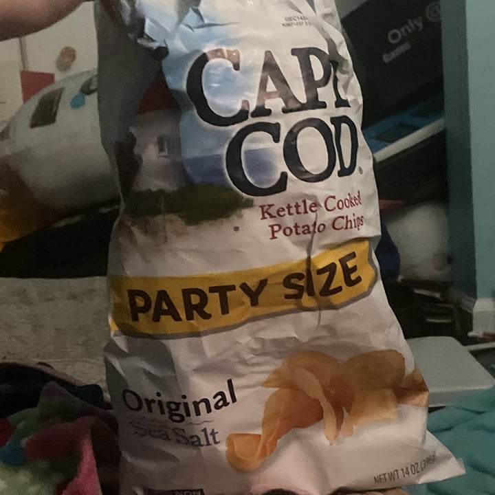 photo of Cape Cod Cape Cod Original Potato Chips shared by @vextheworm on  07 Aug 2024 - review