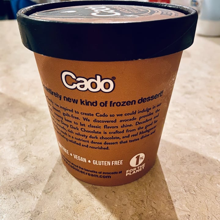 photo of Cado Avocado Ice Cream Deep Dark Chocolate Frozen Dessert shared by @chiaramauro22 on  19 Aug 2023 - review