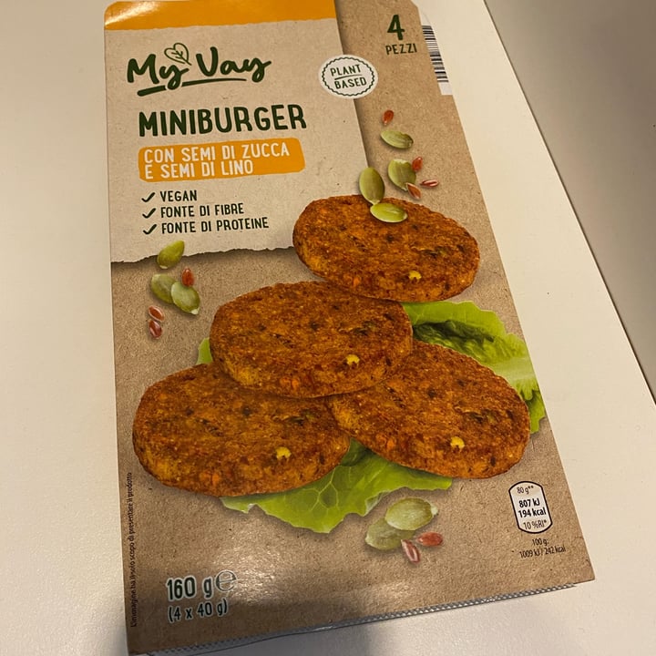 photo of My Vay (My Veg) miniburger ai semi di zucca shared by @martina2911 on  29 Oct 2024 - review