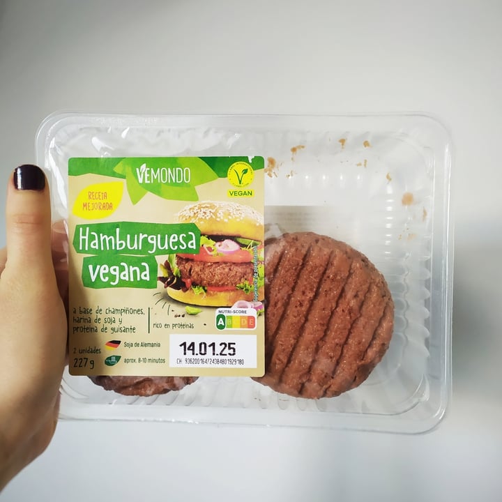 photo of Vemondo hamburguesa vegana shared by @alicia41 on  24 Jan 2025 - review