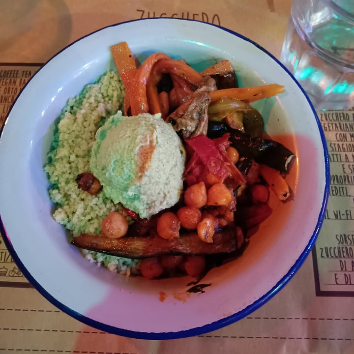 photo of Zucchero a Velò buddha bowl shared by @silviacoacci on  29 Oct 2023 - review