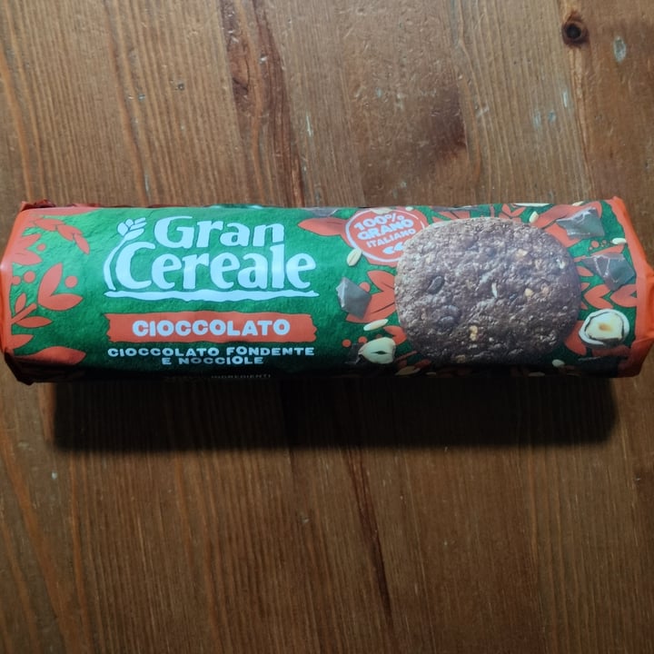 photo of Gran Cereale Biscotti cioccolato fondente e nocciole shared by @bloodymaryai on  15 Apr 2024 - review
