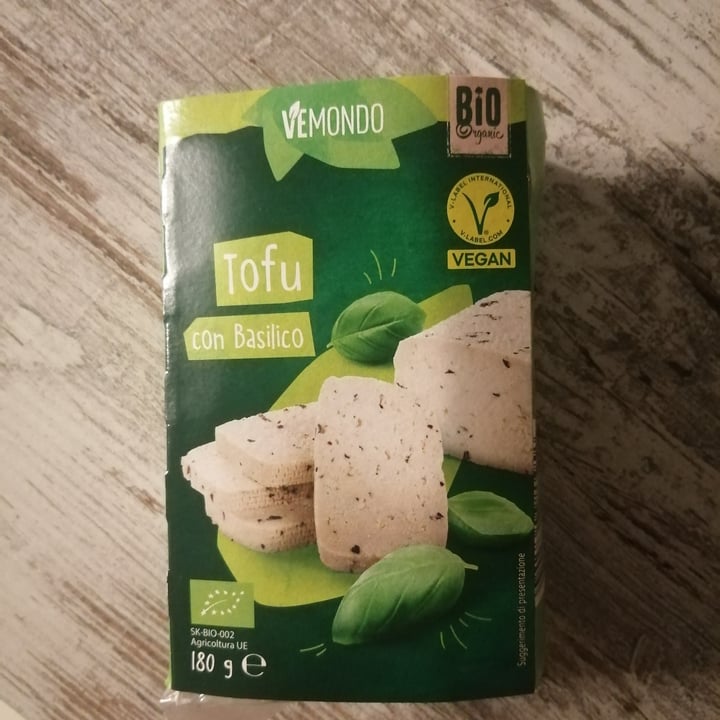 photo of Vemondo tofu con basilico shared by @queenofdarkness on  16 Oct 2023 - review