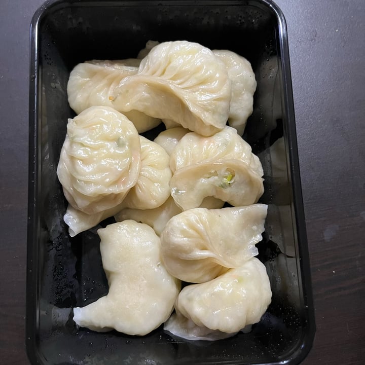 photo of Flower Drum Adyar Veg Momos shared by @plantpowerpal on  08 May 2024 - review