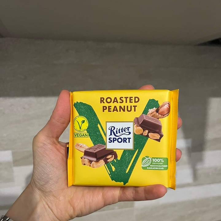 photo of Ritter Sport Roasted Peanut shared by @fedebonny on  25 Mar 2024 - review