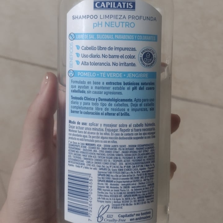 photo of Capilatis Shampoo limpieza profunda shared by @tempestad on  13 Jan 2024 - review