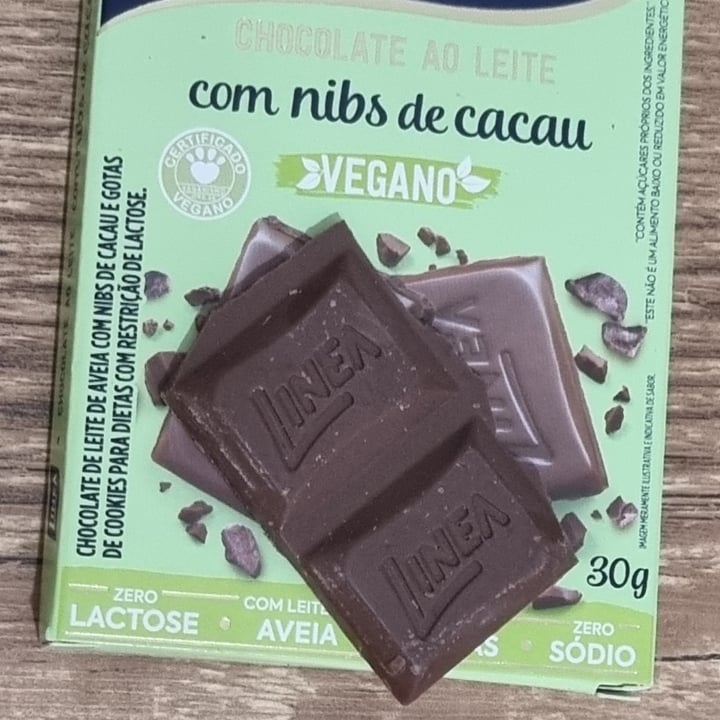 photo of Linea Chocolate ao leite com nibs de cacau vegano shared by @chris-santos on  13 Jul 2024 - review