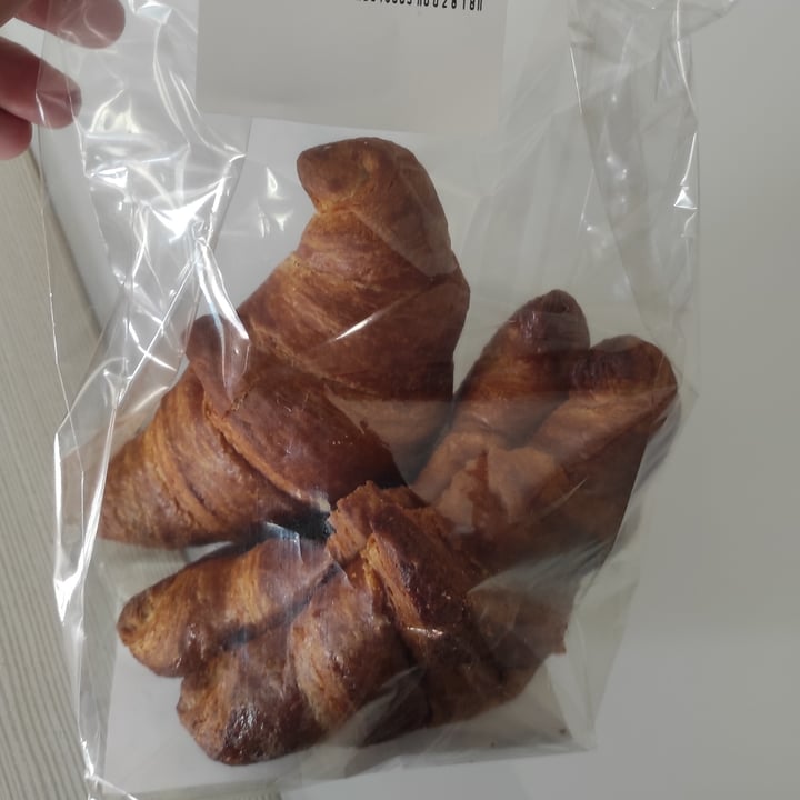 photo of Coop Cornetto vegano all'albicocca shared by @rosli on  03 Jul 2024 - review