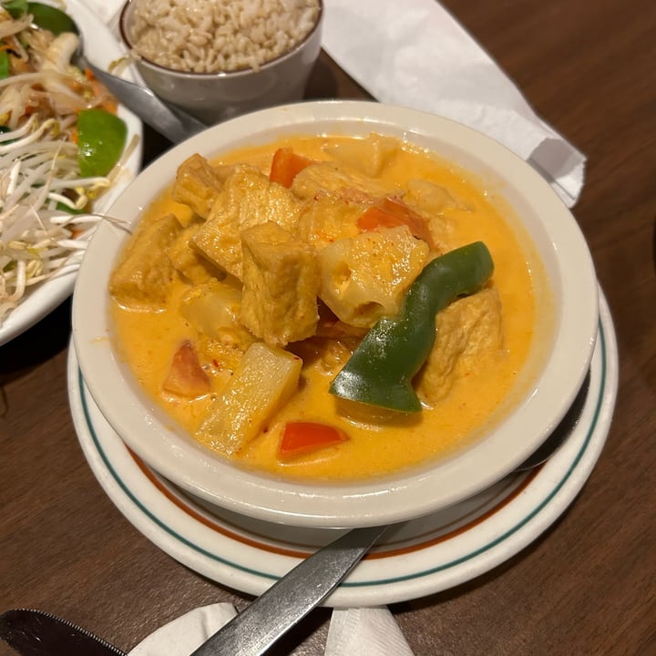 photo of Siam Orchid Thai Restaurant Pineapple Curry shared by @wisecamel86 on  13 Apr 2024 - review