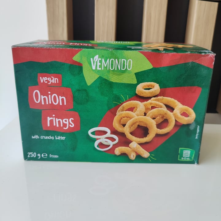 photo of Vemondo vegan onion rings shared by @lukasser on  22 Aug 2023 - review