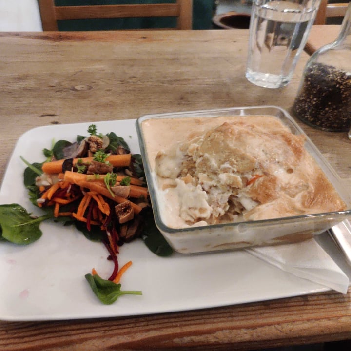 photo of The Judgy Vegan café & bar Gratin dauphinois shared by @pattypattypat on  23 Mar 2024 - review