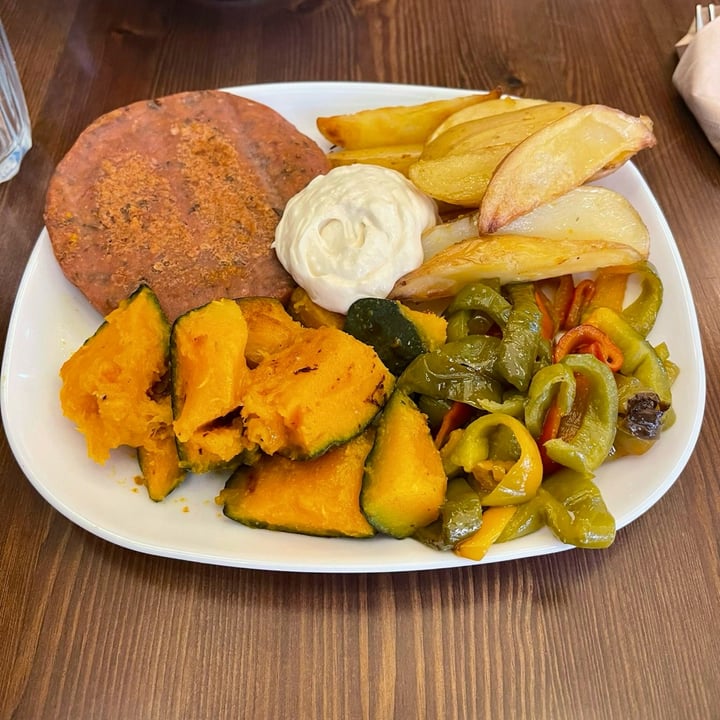 photo of ZEM Vegan Bistrot Piatto Zem shared by @v-egan on  01 May 2024 - review