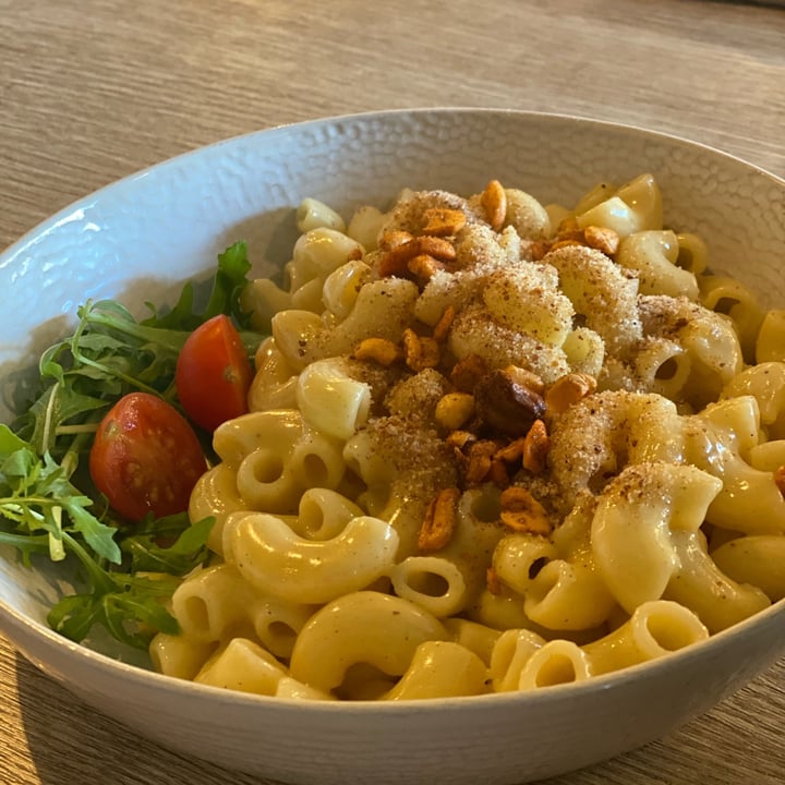 photo of Mad Cucumber Macaroni Cheese shared by @claireonveg on  22 Nov 2023 - review