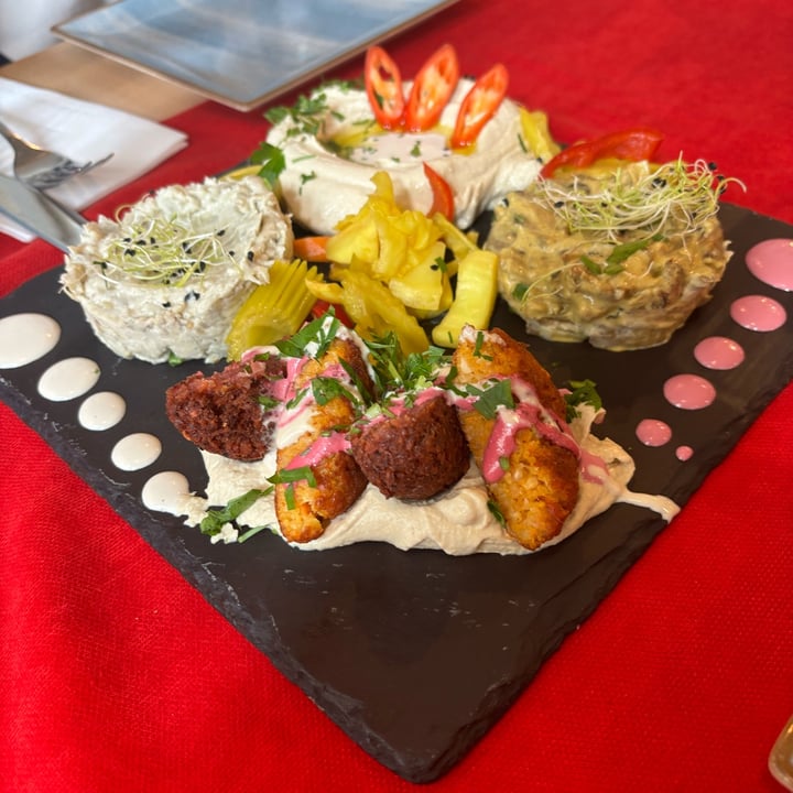photo of Aubergine Restaurant Piatto Misto Vegano shared by @masciscowfriend4e on  19 May 2024 - review