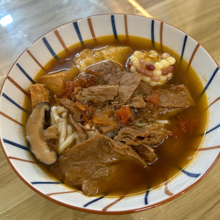 photo of 馬二娘素食 番茄紅燒麵 Tomato Braised Soup Noodle shared by @lookingforatreat on  23 May 2024 - review