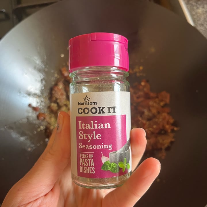 photo of Morrisons Italian Style Seasoning shared by @ameriamber on  18 Apr 2024 - review