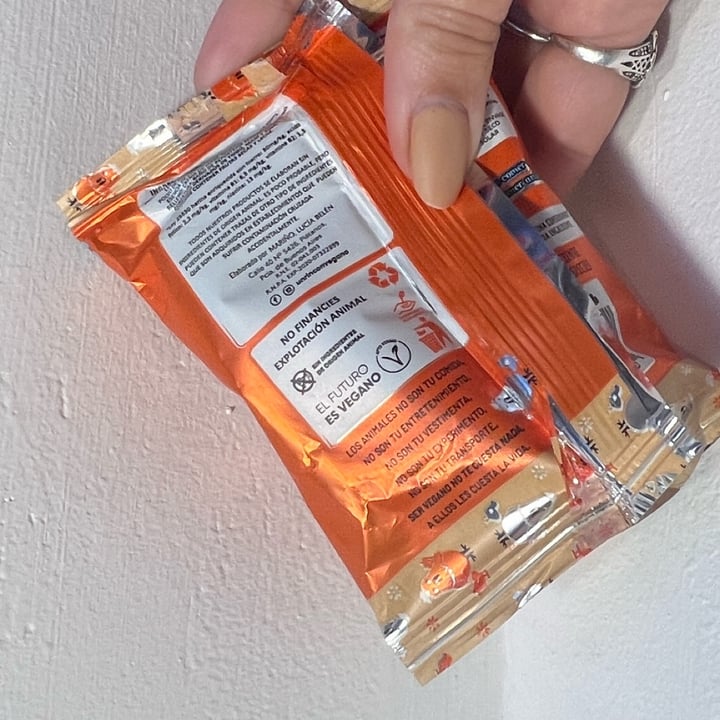 photo of Un Rincón Vegano Alfajor de Maní shared by @gaby-miss-x on  20 Nov 2023 - review