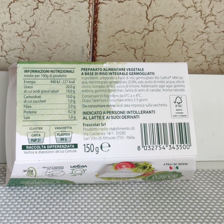 photo of Stra chicco strachicco alternativa vegetale allo stracchino shared by @viveregreenn on  15 May 2024 - review