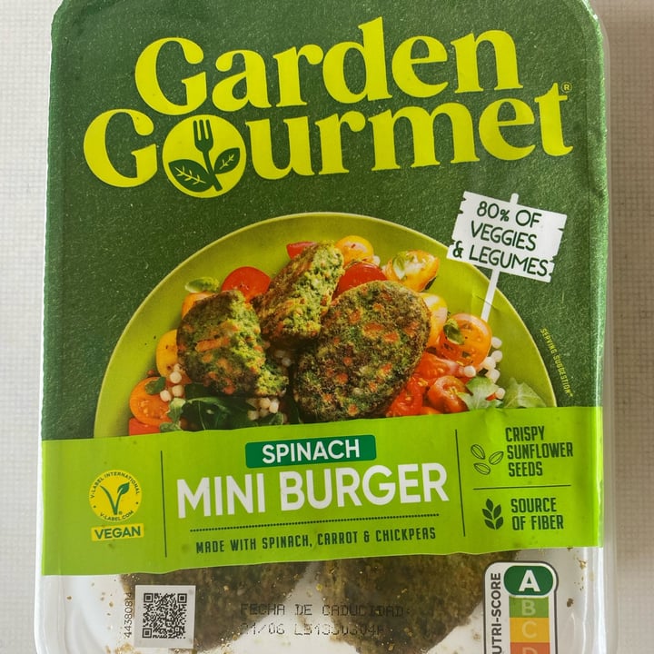 photo of Garden Gourmet miniburger carote e spinaci shared by @estherdfv on  14 Jun 2025 - review