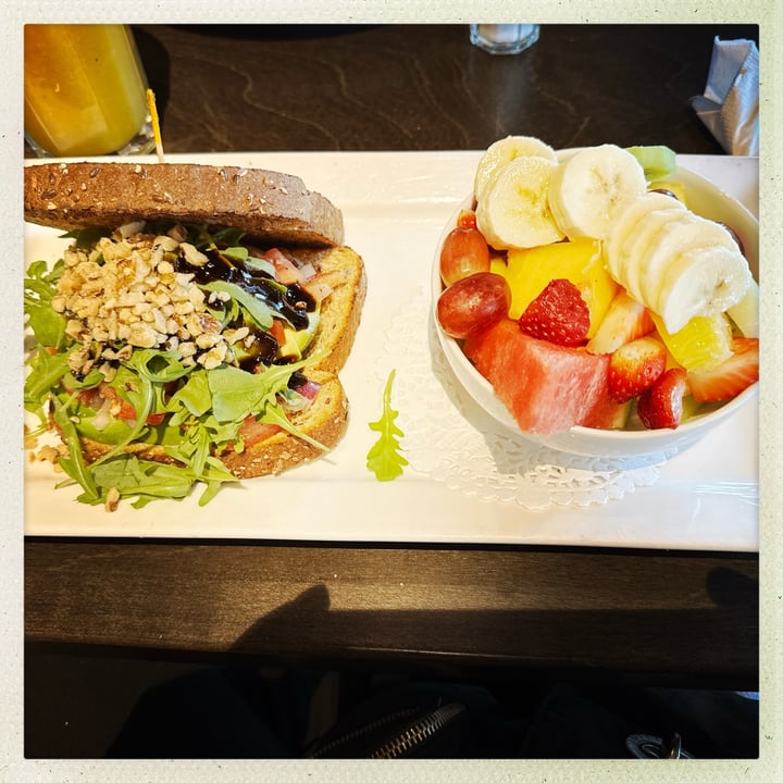 photo of Eggspectation Tartine Aux Avocats shared by @flaviamajlis on  19 Nov 2023 - review