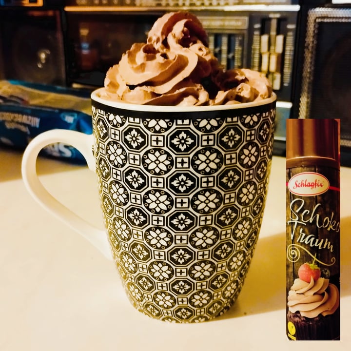 photo of Schlagfix Schokotraum shared by @botanicni-vrt on  15 Jun 2024 - review