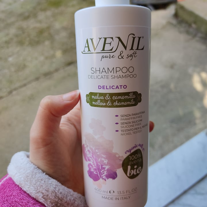 photo of Avenil shampoo delicato malva e camomilla shared by @marydrago3 on  18 Apr 2024 - review