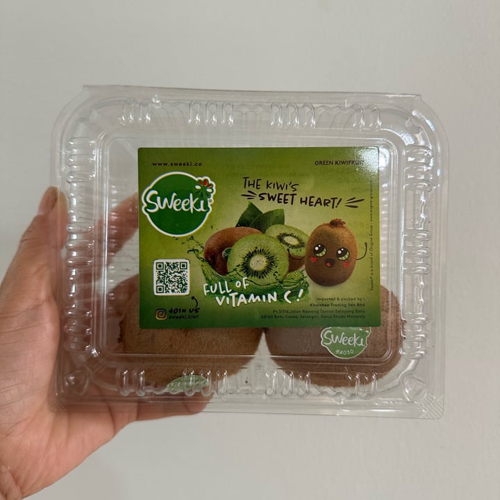 photo of Sweeki Green Kiwi Fruit shared by @piggy-egg on  15 Apr 2024 - review