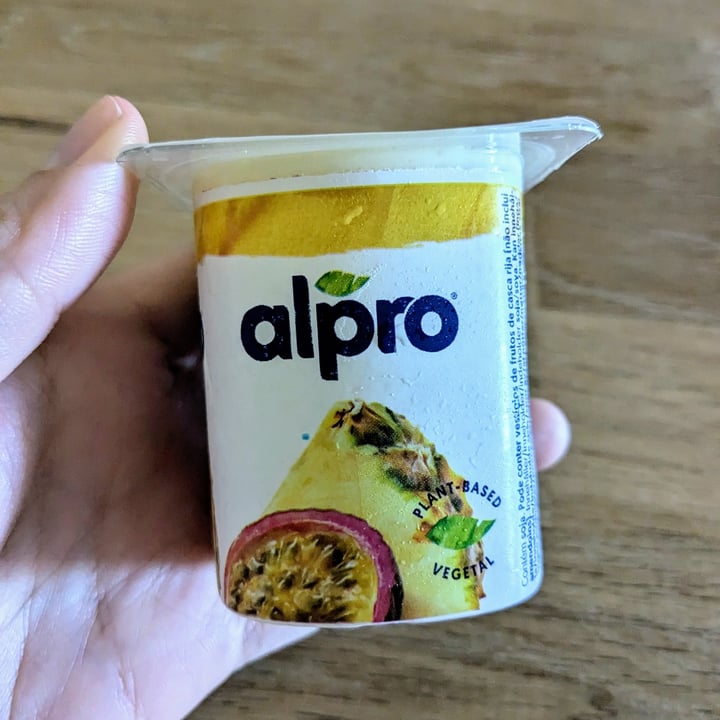 photo of Alpro Alpro piña y maracuyá shared by @maganavarro on  03 Sep 2024 - review