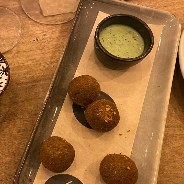 photo of HUG Falafel speziati shared by @elisaleone on  17 Mar 2024 - review