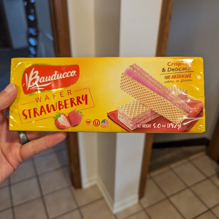 photo of Bauducco wafer strawberry shared by @kristig on  28 Apr 2024 - review