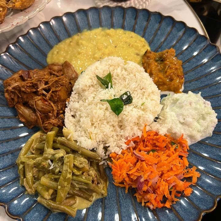 photo of Kunthaville Signature Curry Leaf Coconut Rice with Jackfruit & Assorted Sides shared by @skinnykatwoman on  02 Apr 2025 - review